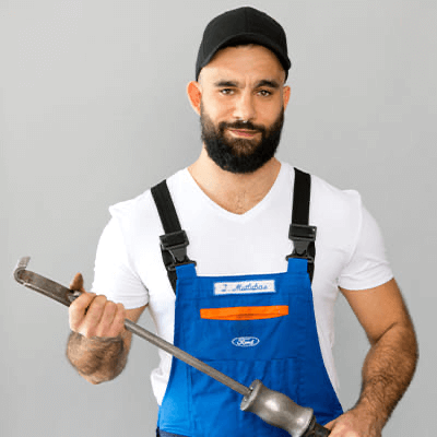 Ilhan Mutlubas (Werkstattmitarbeiter) - Auto Pieroth GmbH & Co. KG